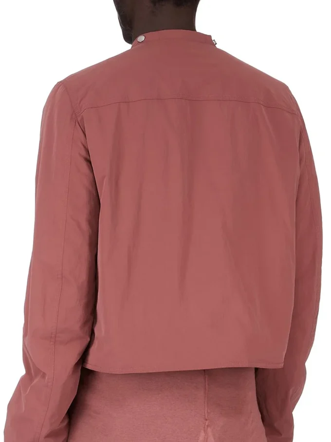 CHAQUETA CARGO CONCORDIANS FW25 DE RICK OWENS EN NYLON MATE COLOR PALISANDRO. RU02E1762MT-13 CHAQUETA CARGO CONCORDIANS FW25 DE RICK OWENS EN NYLON MATE COLOR PALISANDRO. RU02E1762MT-13