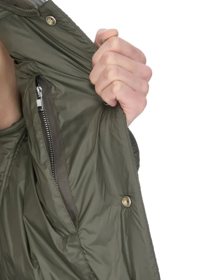 CHAQUETA DE VUELO ACOLCHADA CONCORDIANS FW25 DE RICK OWENS EN NYLON LIGERO BOSCO. RU02E1727NPT1-25 CHAQUETA DE VUELO ACOLCHADA CONCORDIANS FW25 DE RICK OWENS EN NYLON LIGERO BOSCO. RU02E1727NPT1-25