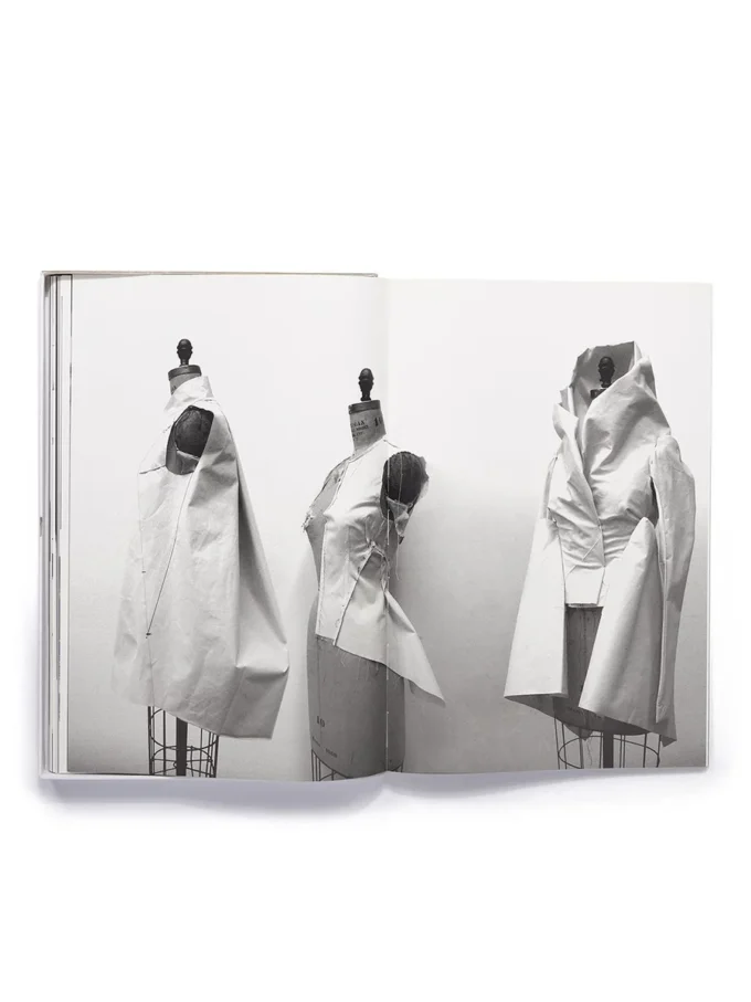 RICK OWENS – LIBROS BK07S8001-0001 RICK OWENS – LIBROS BK07S8001-0001