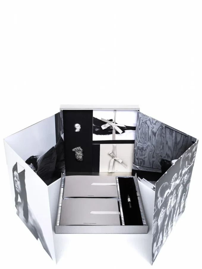 RICK OWENS – LIBROS RV18S0001-100 RICK OWENS – LIBROS RV18S0001-100